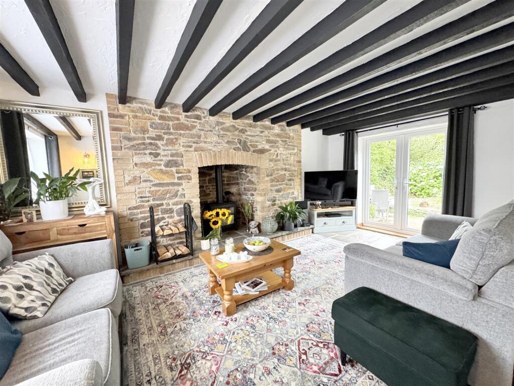 House in Truro - View 5