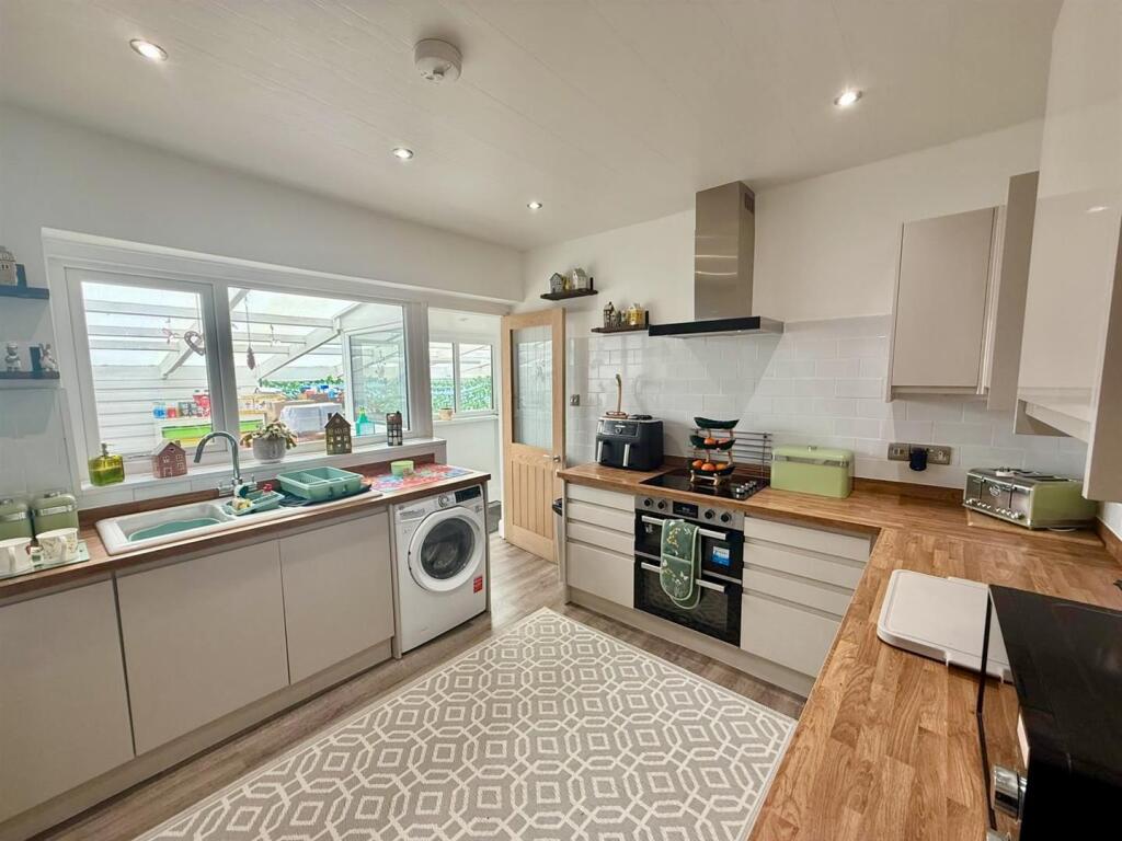 House in Llandudno - View 4