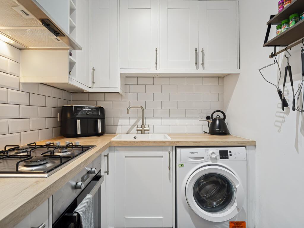 Apartment in Glasgow, Mount Florida - View 5