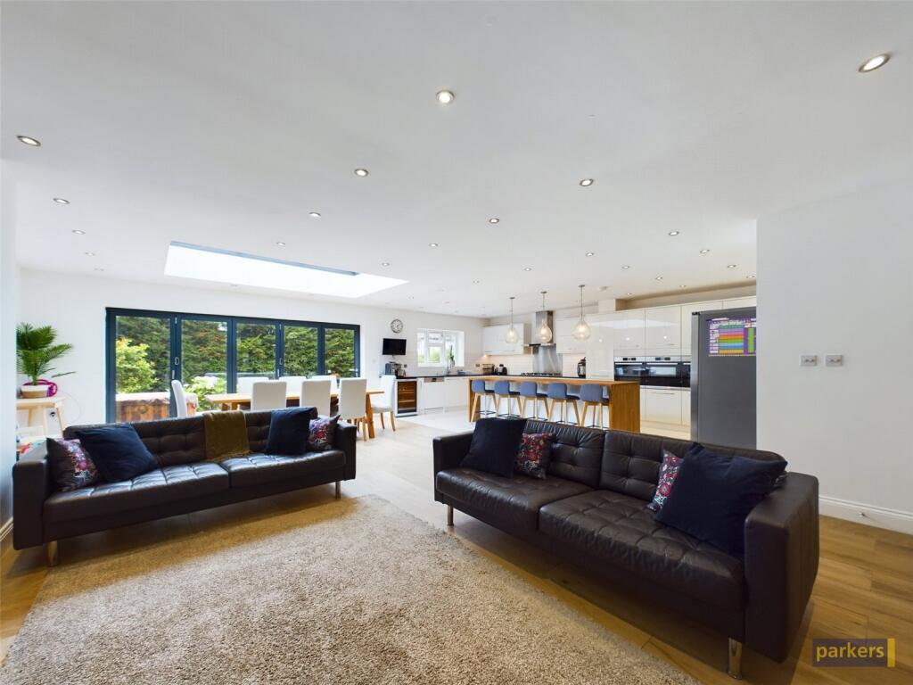 Wokingham Road, Earley, Reading, Berkshire, RG6 photo 3