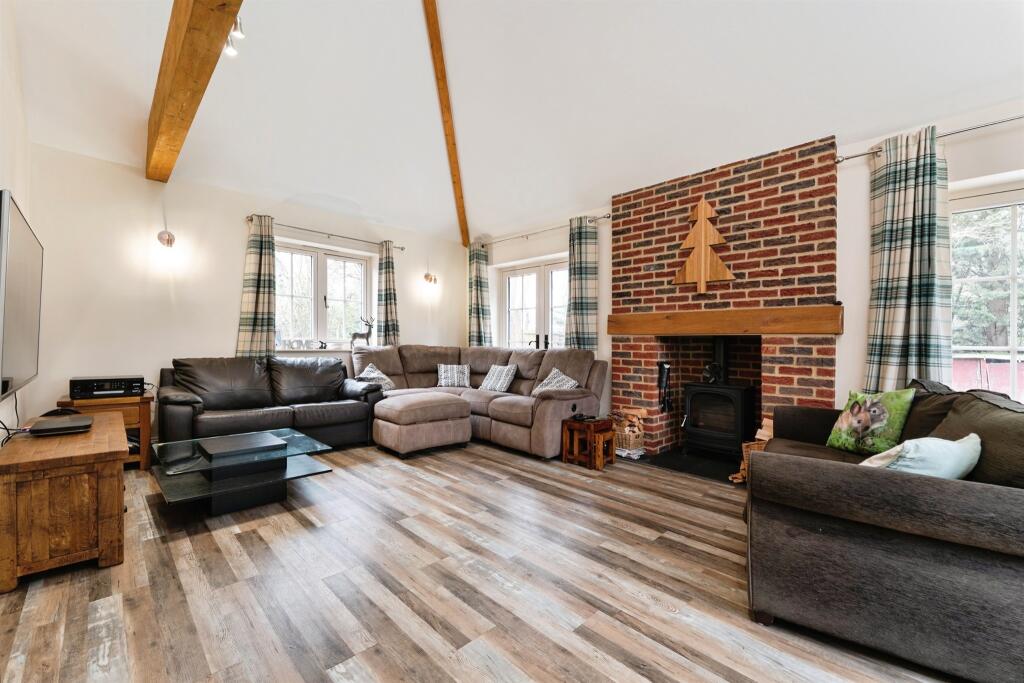 House in East Cambridgeshire, Mepal - View 4