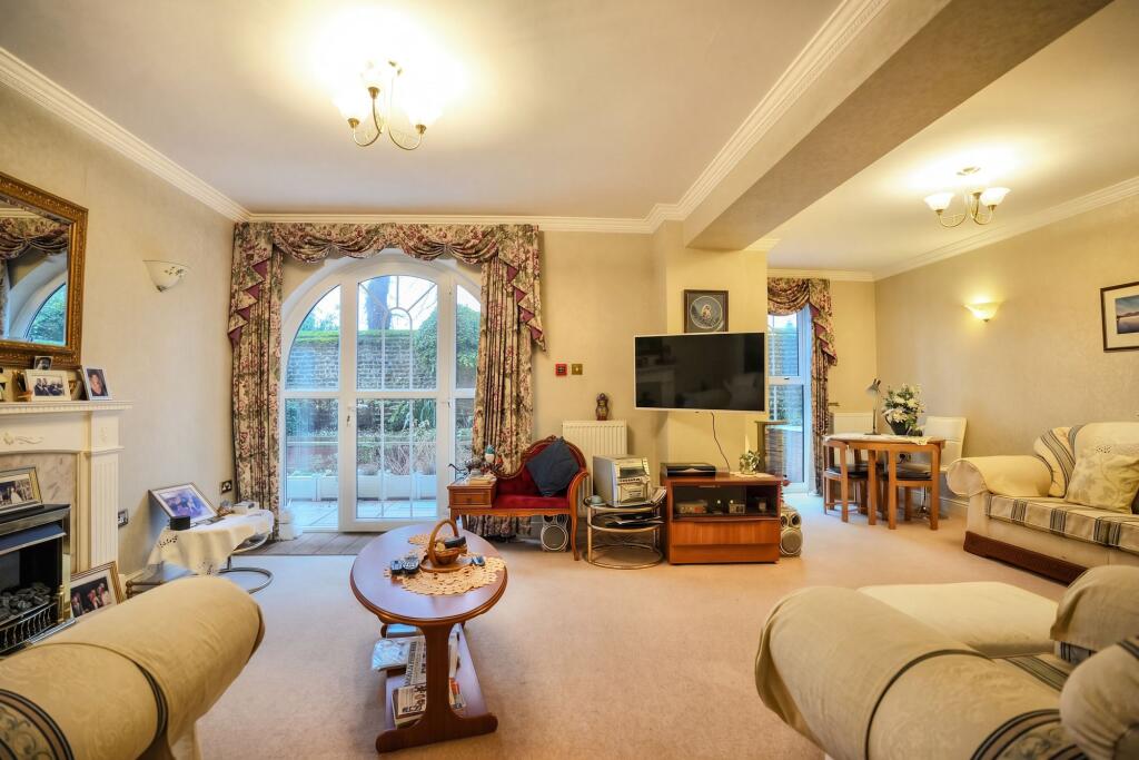 Apartment in Cromer - View 5