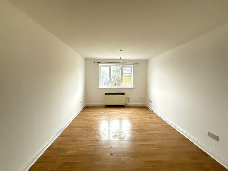 Main image of property: 82 Clarence Close, Barnet