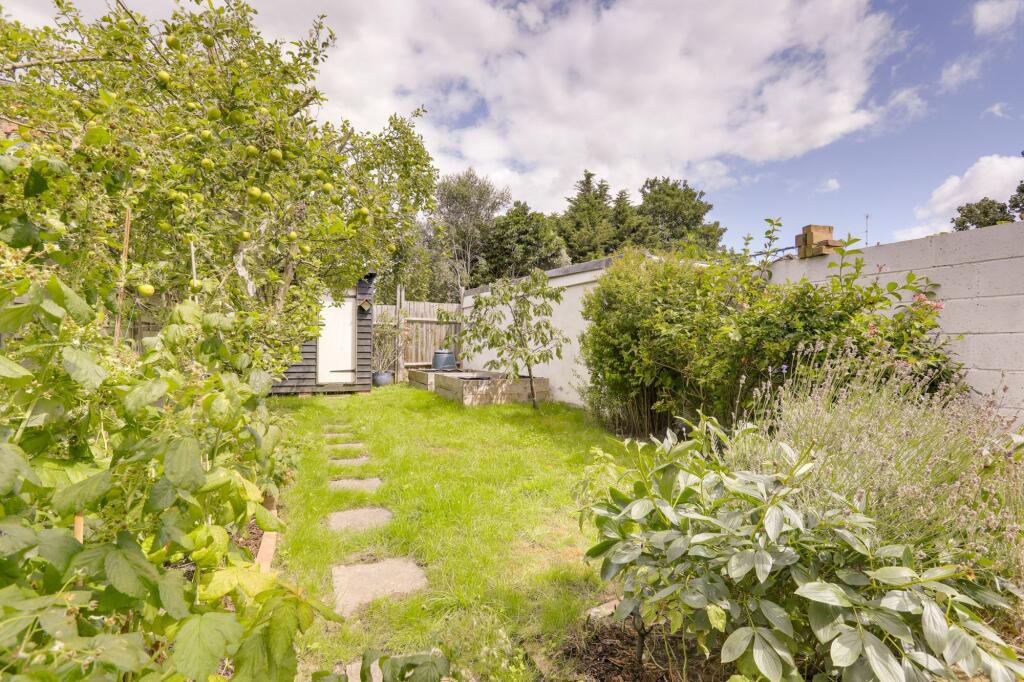 House in London - View 4
