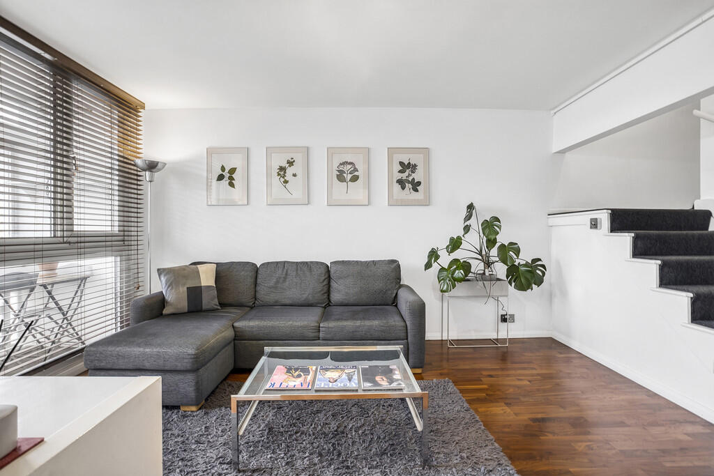 Apartment in London - View 4