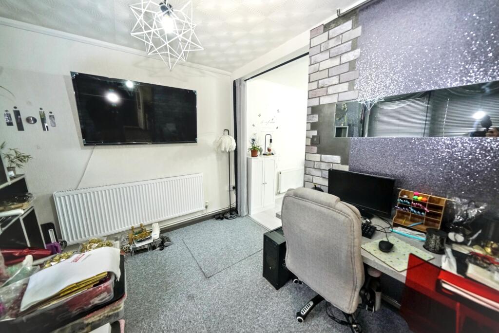 House in Leicester, City of Leicester - View 5