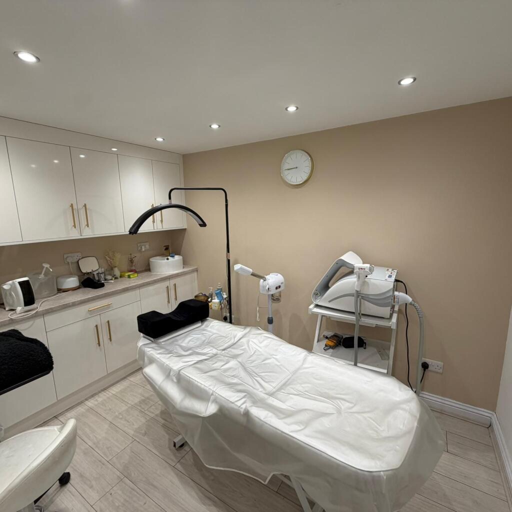 Additional image 3 of Unit 4, Warwick Road, Acocks Green, Birmingham