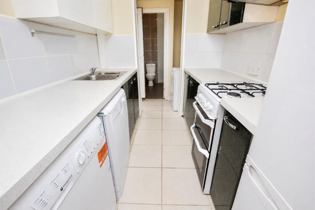 5 bedroom house for rent
