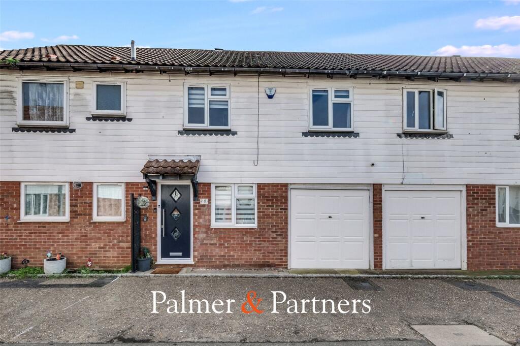 3-bed terraced on Keats Square, South Woodham Ferrers, Chelmsford, Essex, CM3, £325,000