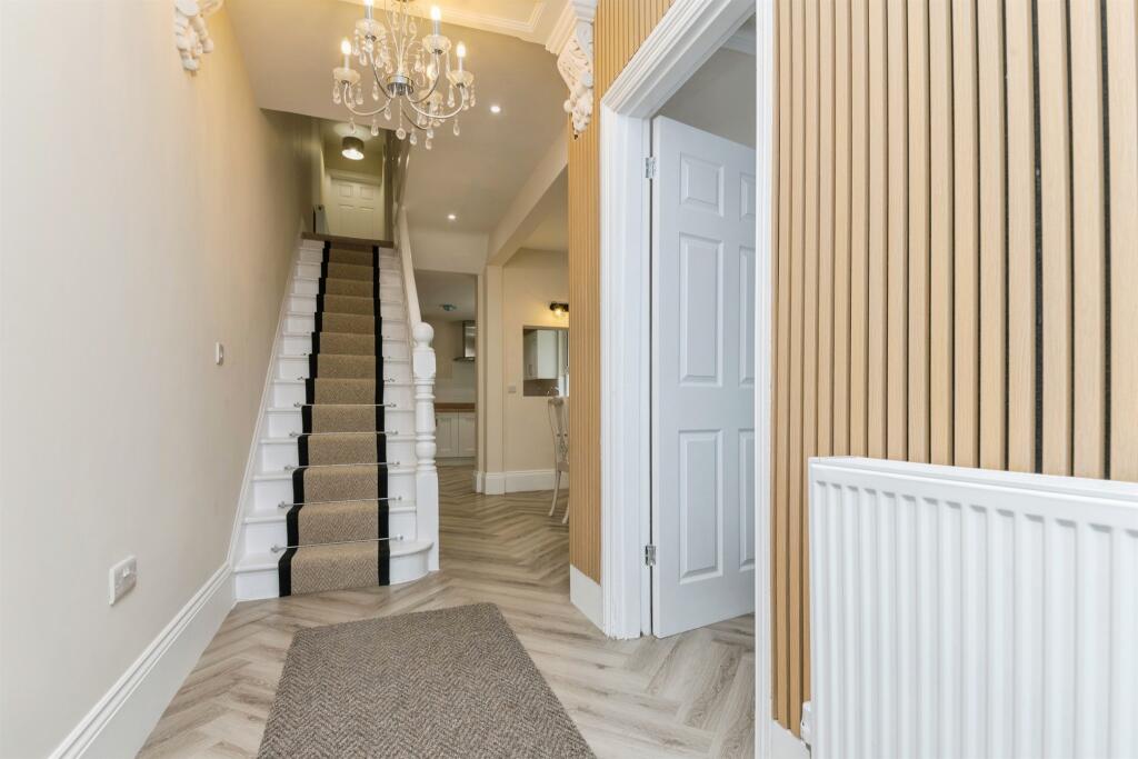 House in Clacton-on-Sea, Great Clacton - View 2