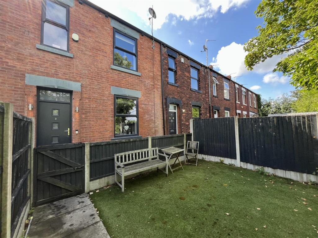 Main image of property: Towns View, Stalybridge