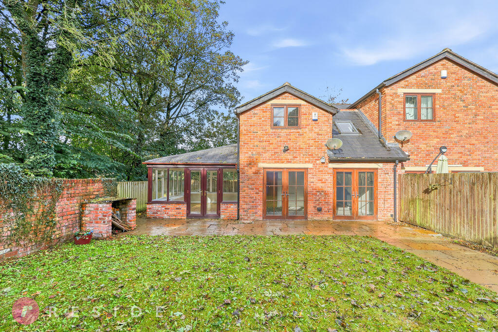 3-bed house on ROCHDALE ROAD EAST, Heywood OL10 1SD, £335,000