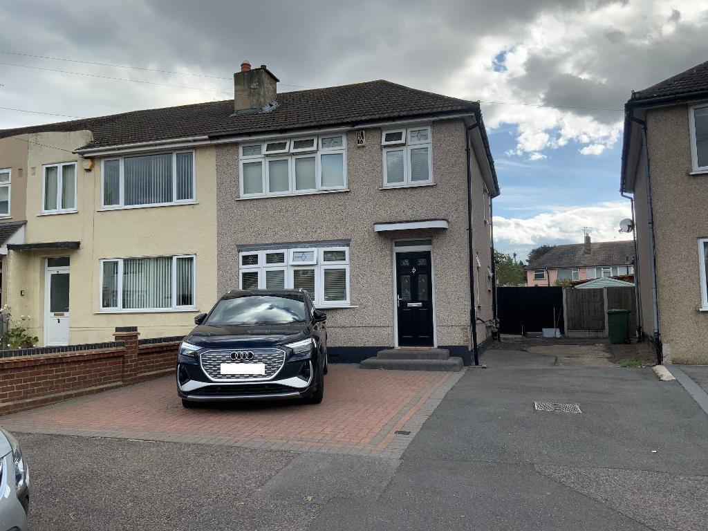 Main image of property: Woodcote Avenue, Elm Park, Hornchurch, Essex, RM12 4PZ