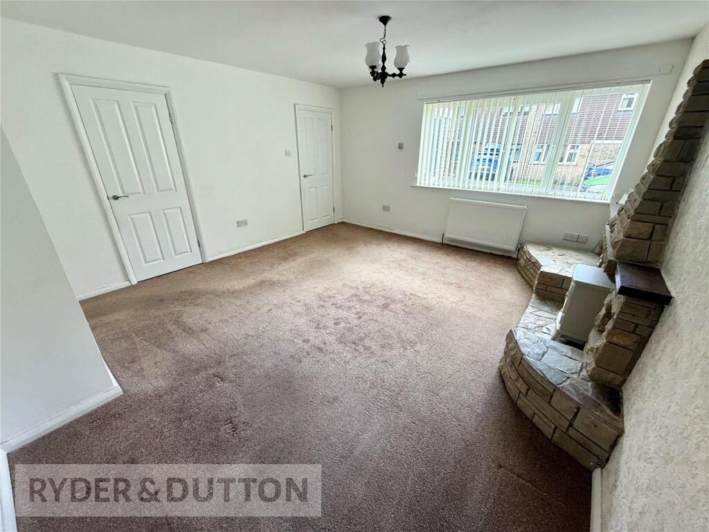 House in Oldham - View 4