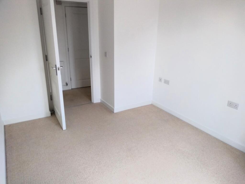 Apartment in East Cowes, Osborne - More