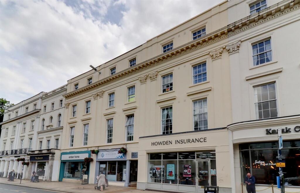 Main image of property: Parade, Leamington Spa, CV32 4AE