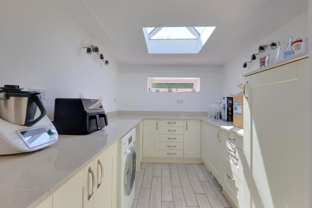 House in Havant, South Hayling - View 6