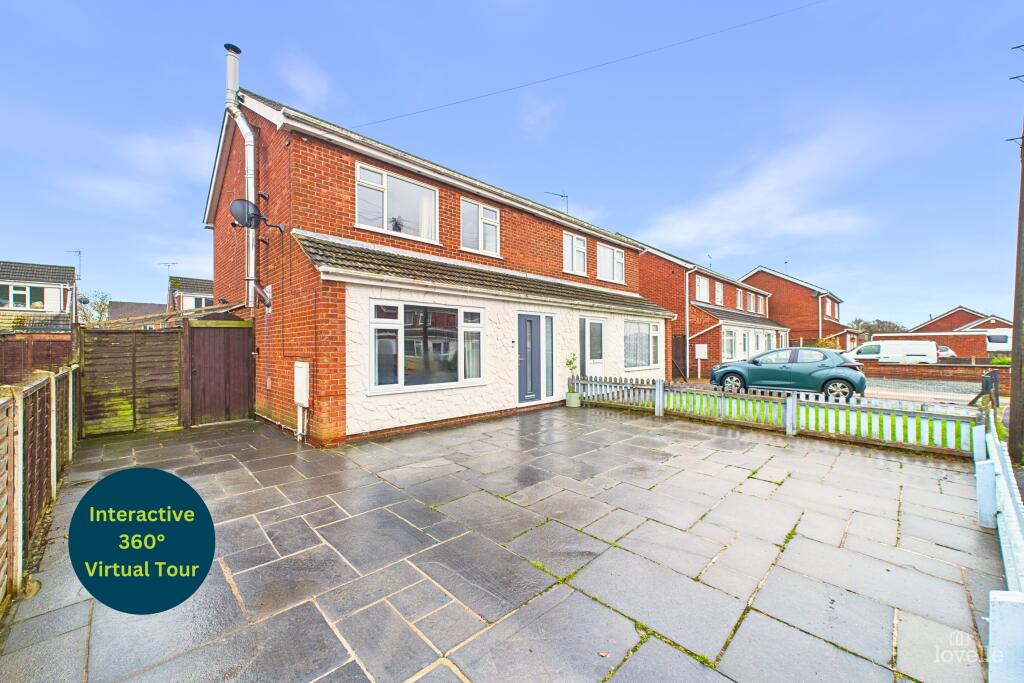 Main image of property: Nursery Close, Barton-upon-Humber, North Lincolnshire, DN18