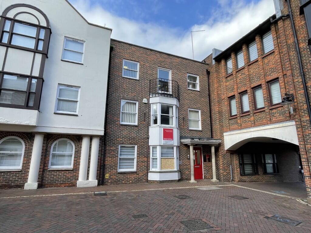 Main image of property: 19, North Street, Ashford, Kent TN24 8LF