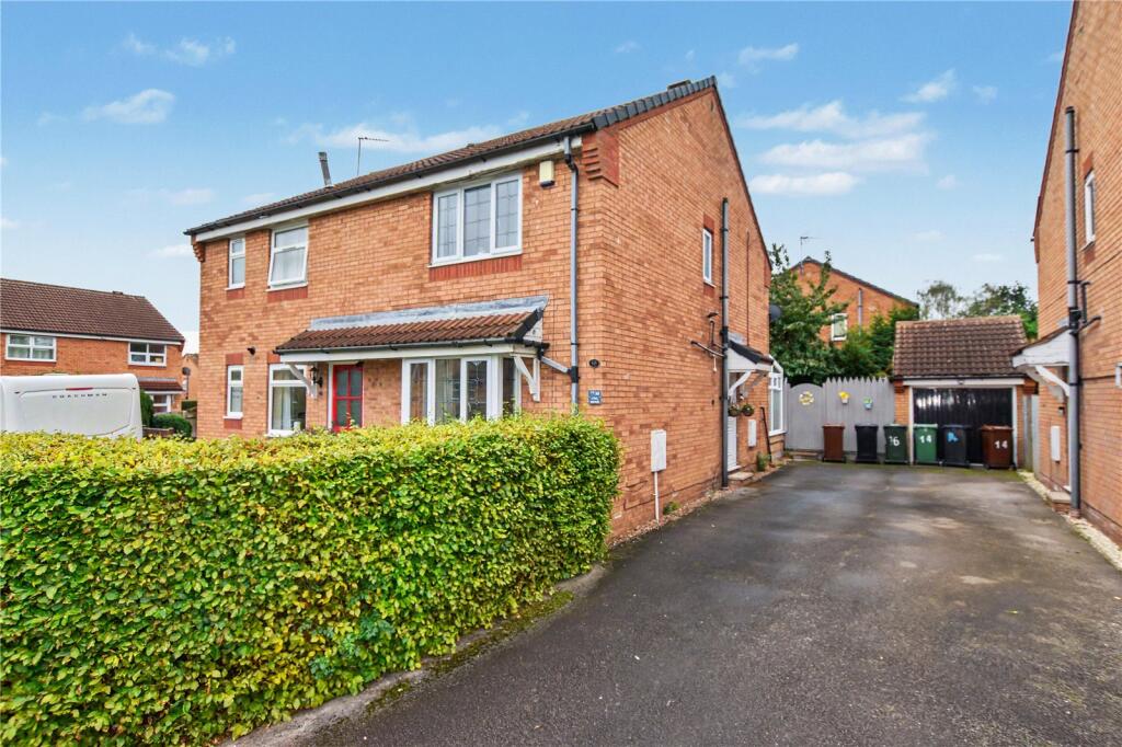 Main image of property: Owl Ridge, Morley, Leeds, West Yorkshire