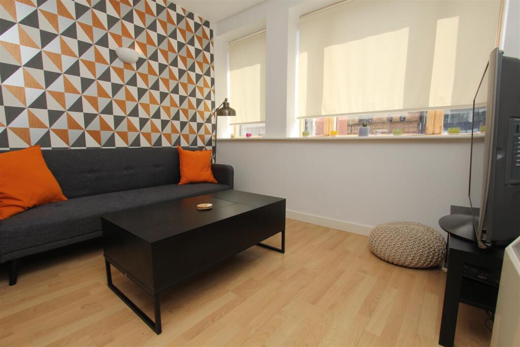 Main image of property: South Parade, Leeds