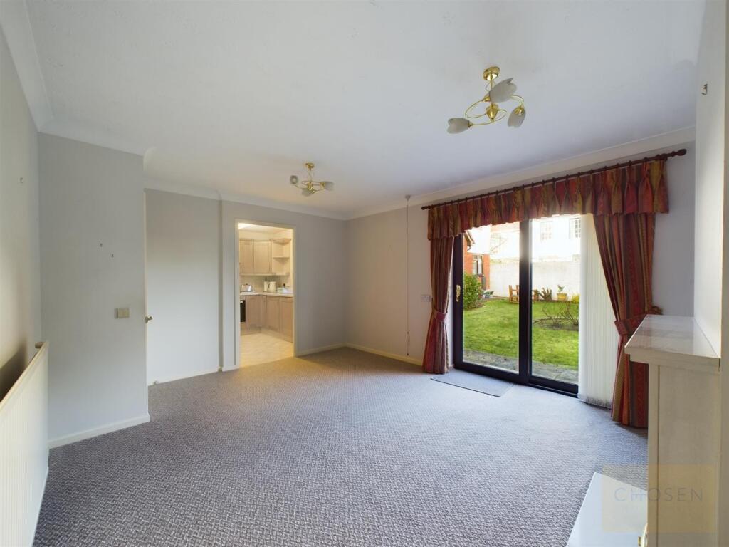 Church Road, Churchdown photo 2