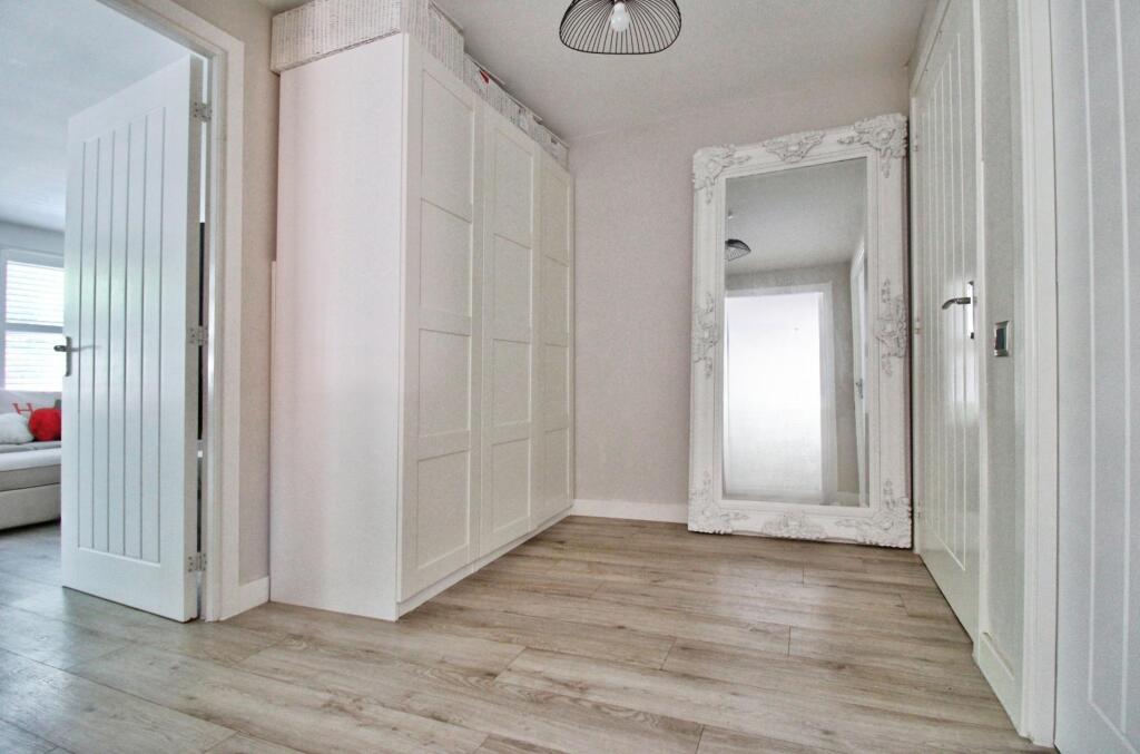 Apartment in Rainham - More