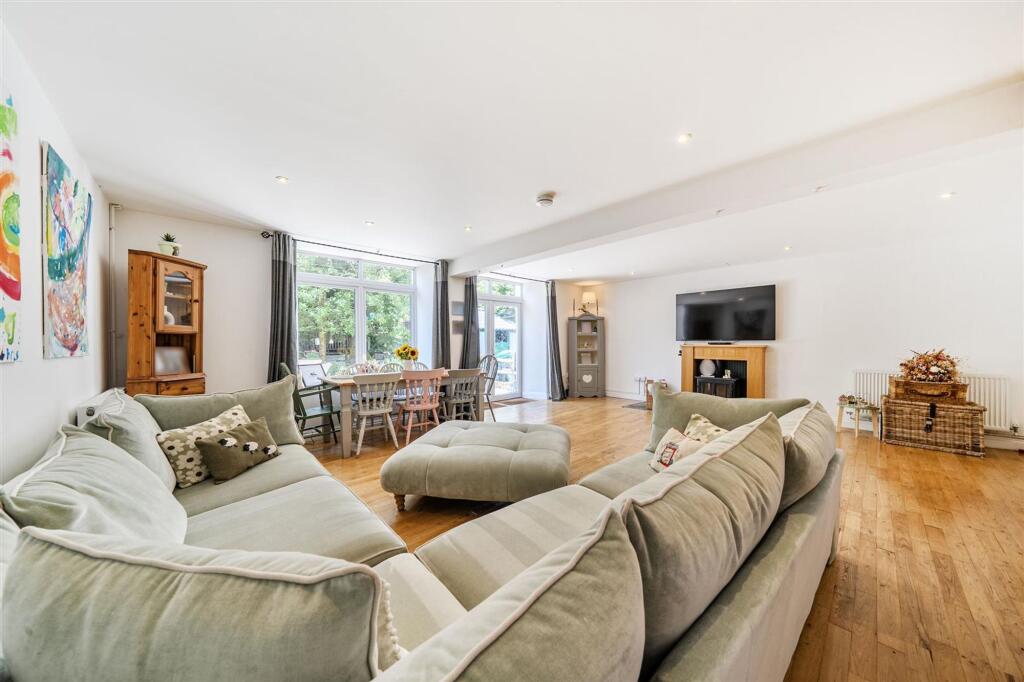 House in Llandrindod Wells - View 4