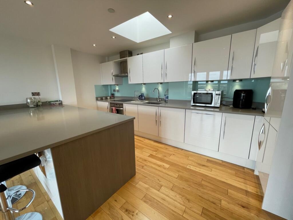 Apartment in London - View 4