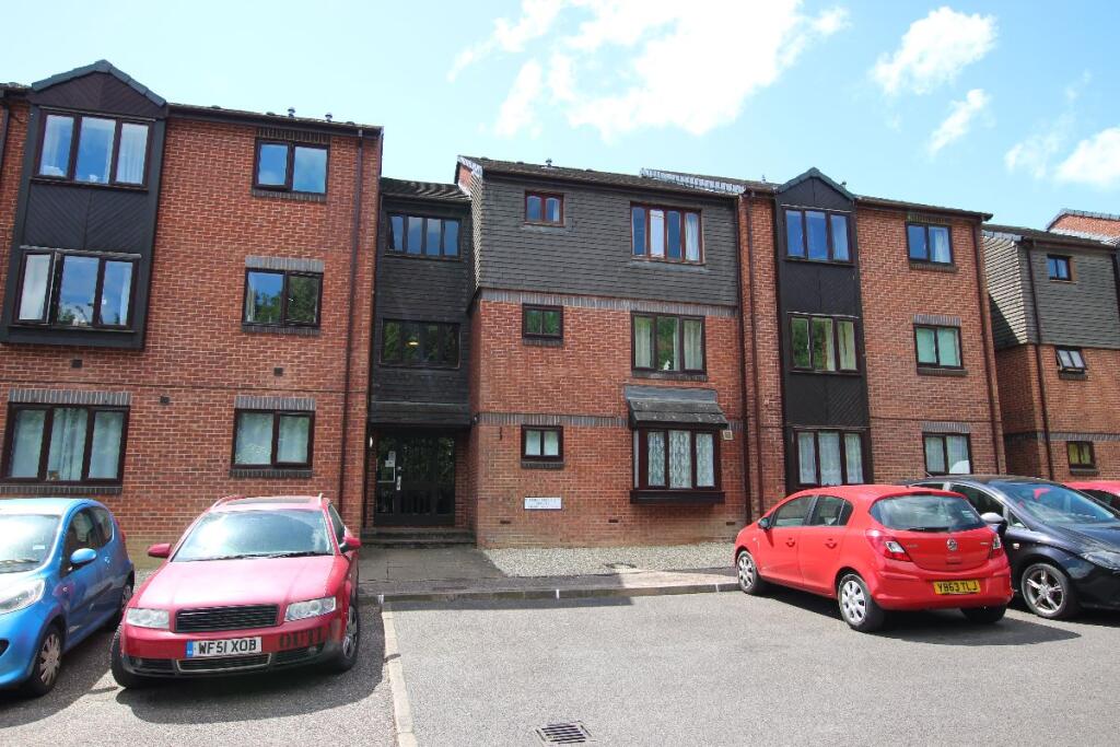 Main image of property: Kinnerton Way, Exeter