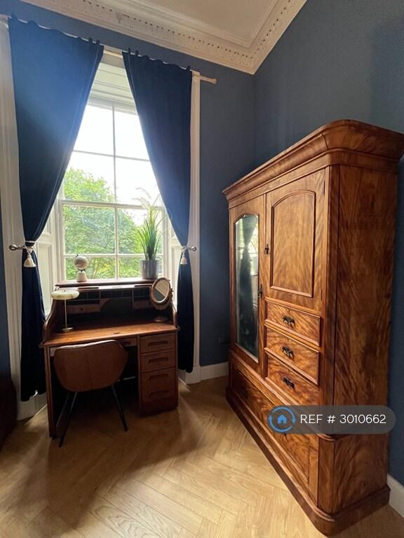 Apartment in Edinburgh - View 2