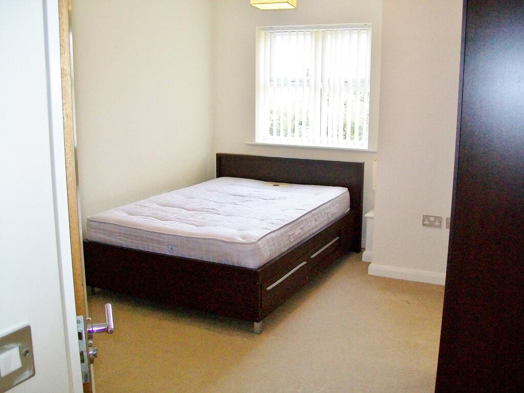 Apartment in Crewe - View 4