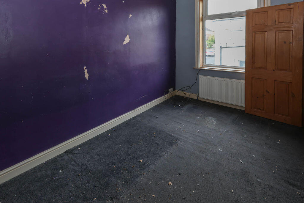House in Rochdale, Smallbridge - View 5