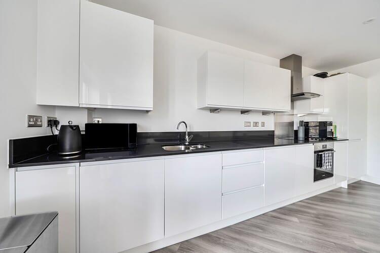 Apartment in Northampton - View 5