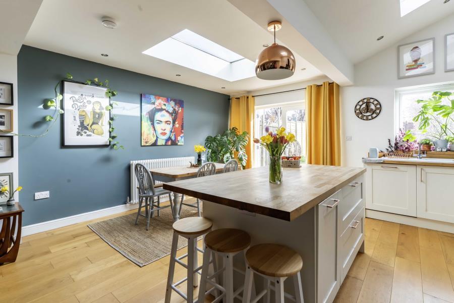 Main image of property: Charlton Road- Kingswood