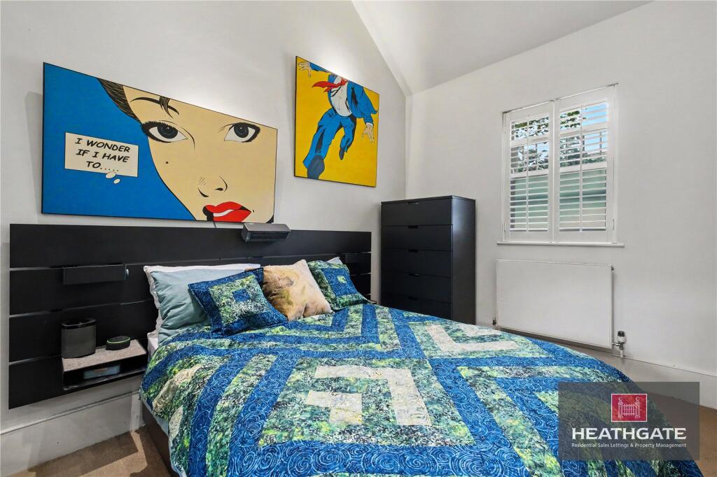 House in London - View 5