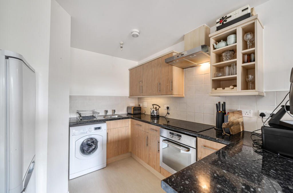 Apartment in Bournemouth - View 5