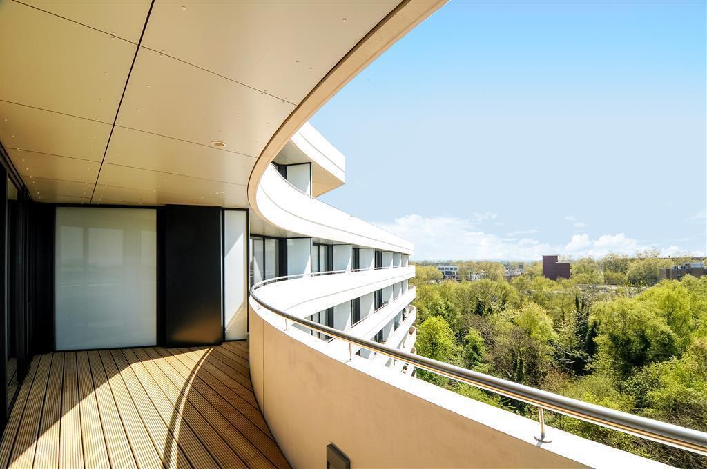 Main image of property: Colonial Drive, London