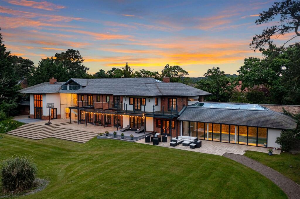 Main image of property: Croft Drive, Nunthorpe, TS7