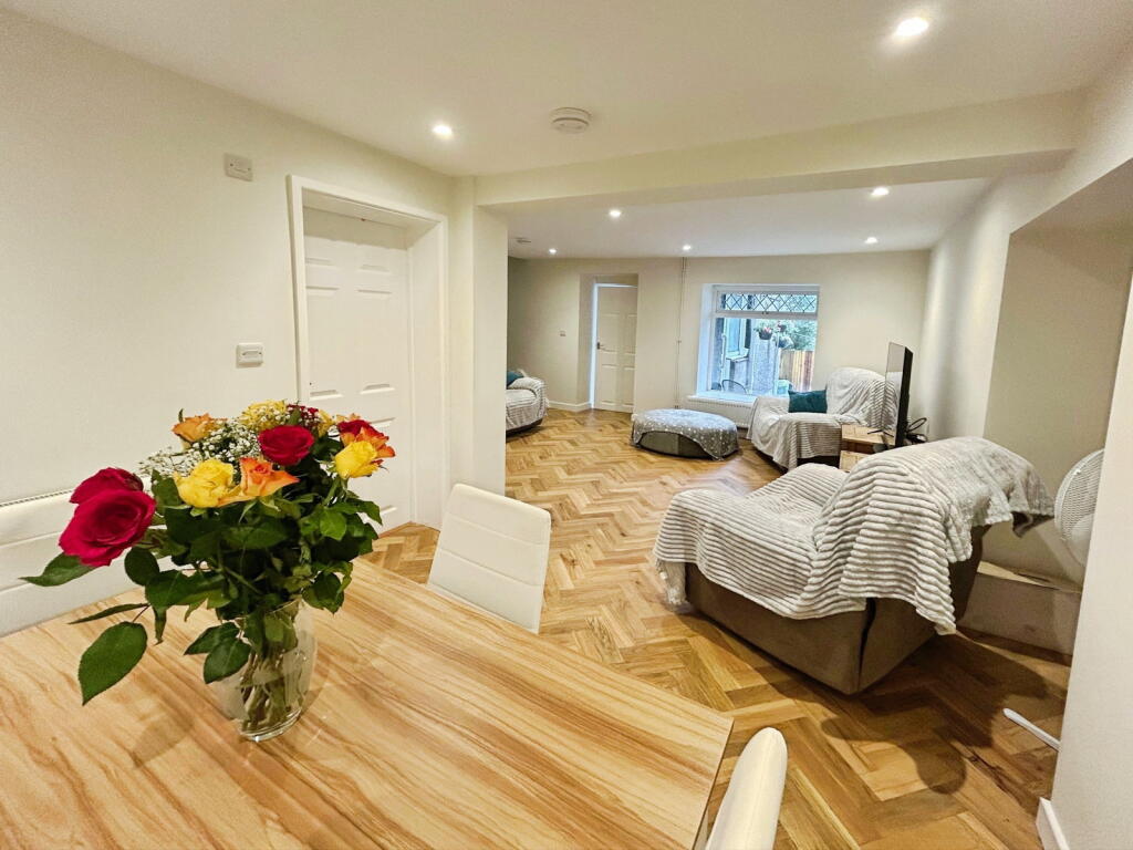House in Swansea - View 3