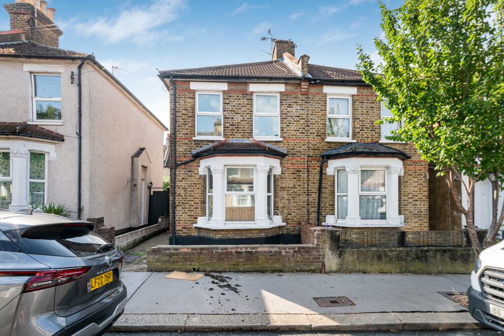 Main image of property: Fairholme Road, Croydon, CR0