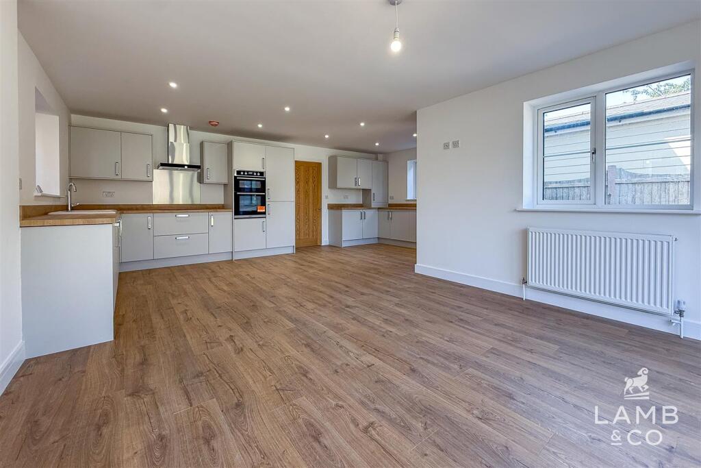 House in Thorpe-le-Soken - View 2