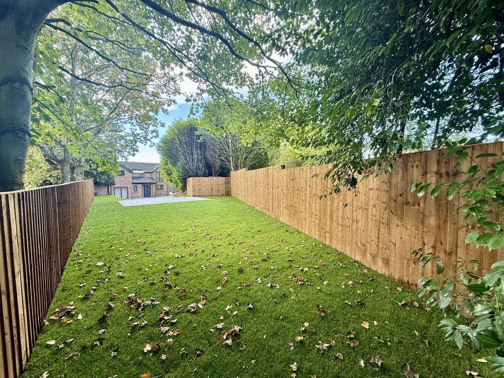Quarry Road, Romiley photo 3