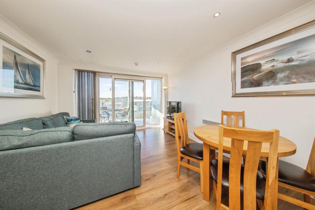 Apartment in Ipswich - View 5