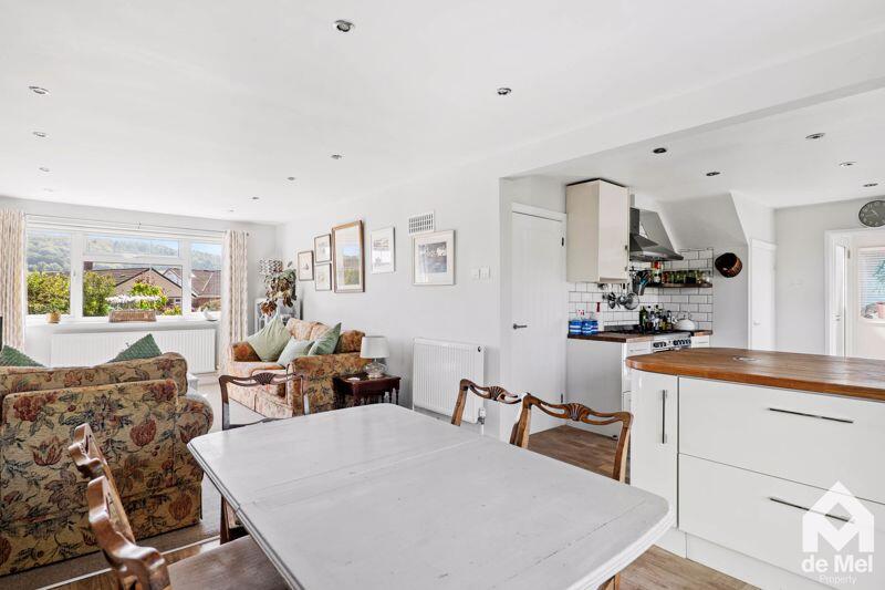 Wincel Road, Winchcombe, Gloucestershire, GL54 photo 4