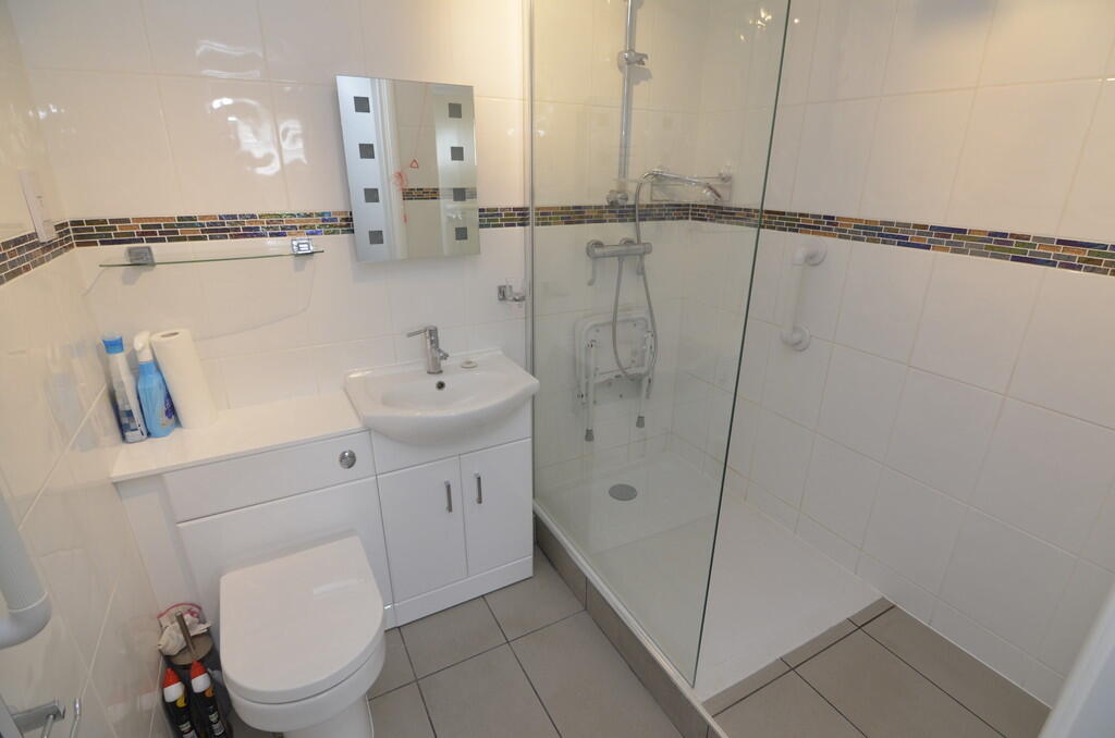 Rowland House, Winston Close photo 2
