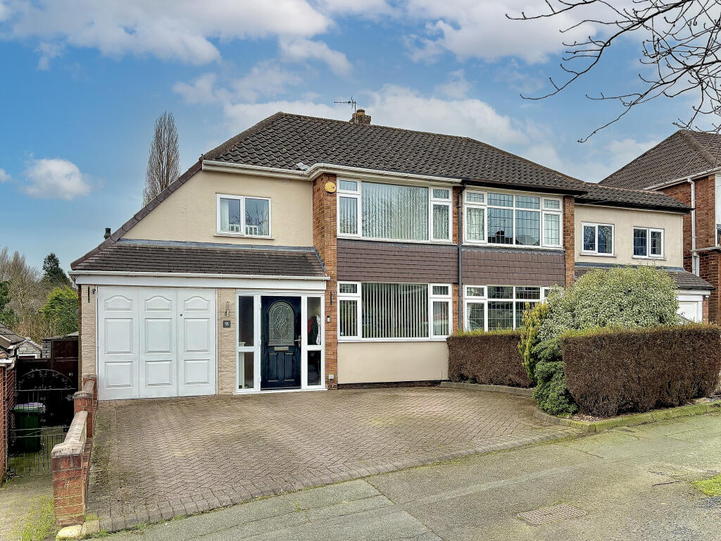 3-bed semi-detached on Laburnum Road, Wolverhampton, WV4 6PD, £325,000