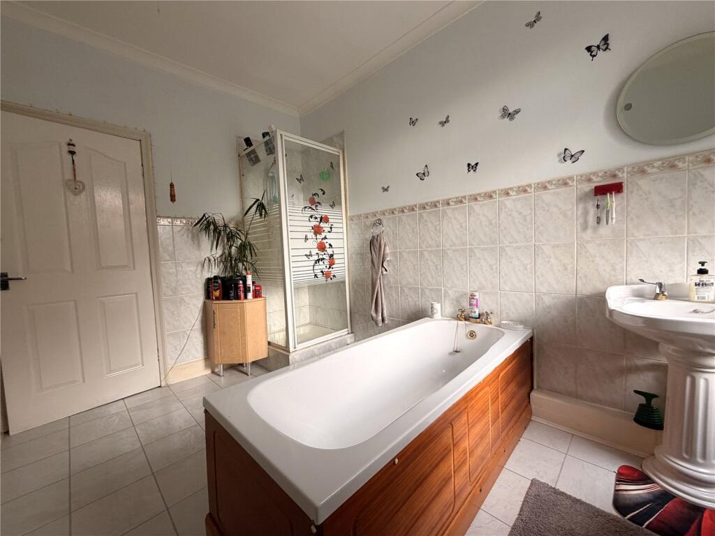 Apartment in Consett, County Durham - View 5