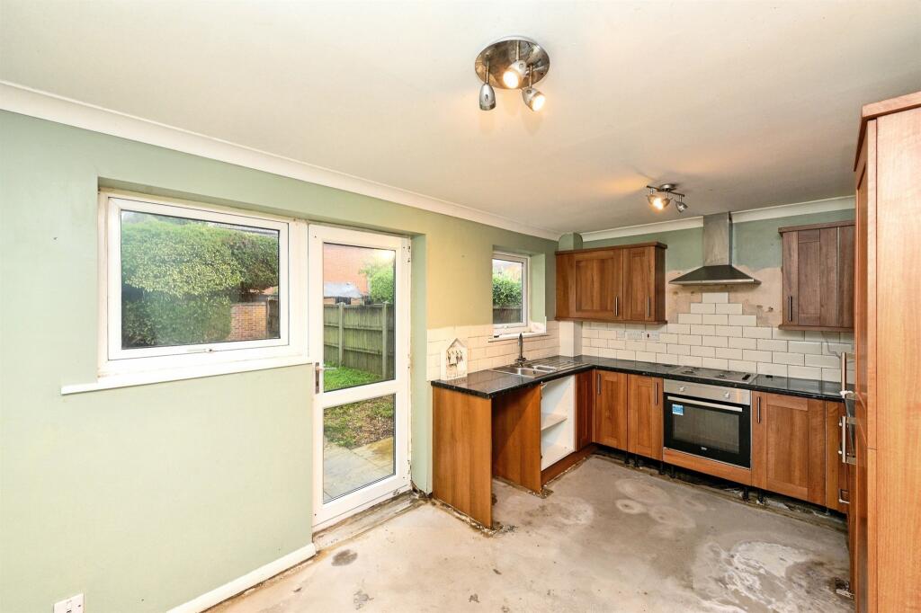 House in Peterborough - View 5