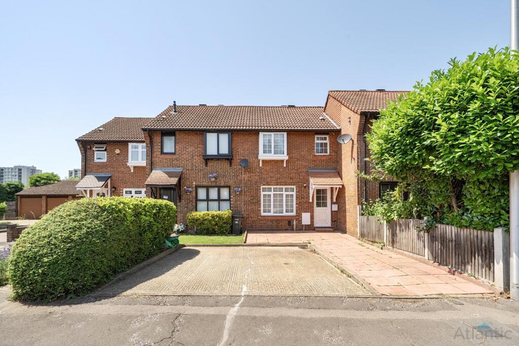 Main image of property: WOODFORD GREEN, IG8 7LD